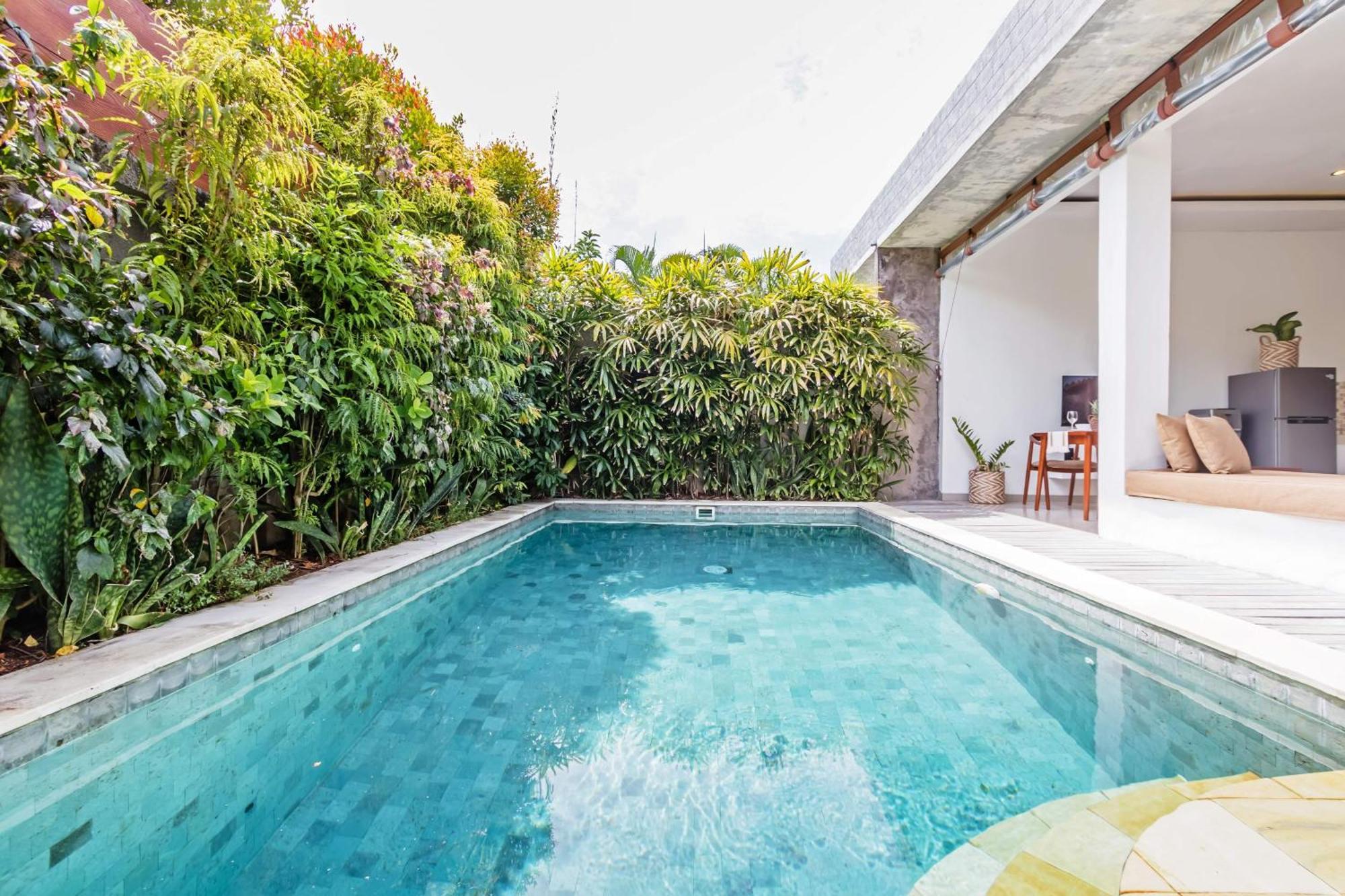 Adorable 1Br Villas In The Herat Of Seminyak Kültér fotó