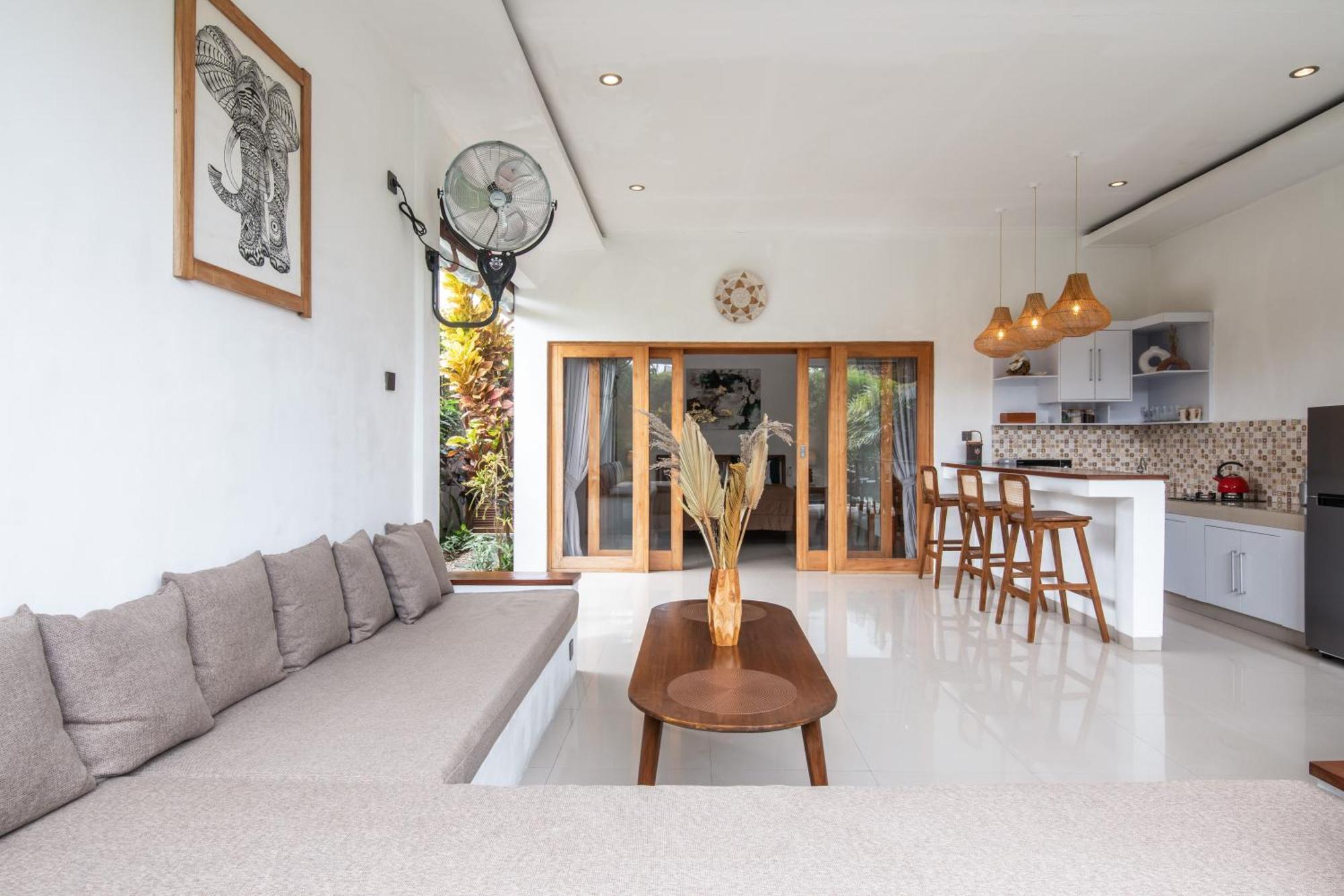 Adorable 1Br Villas In The Herat Of Seminyak Kültér fotó