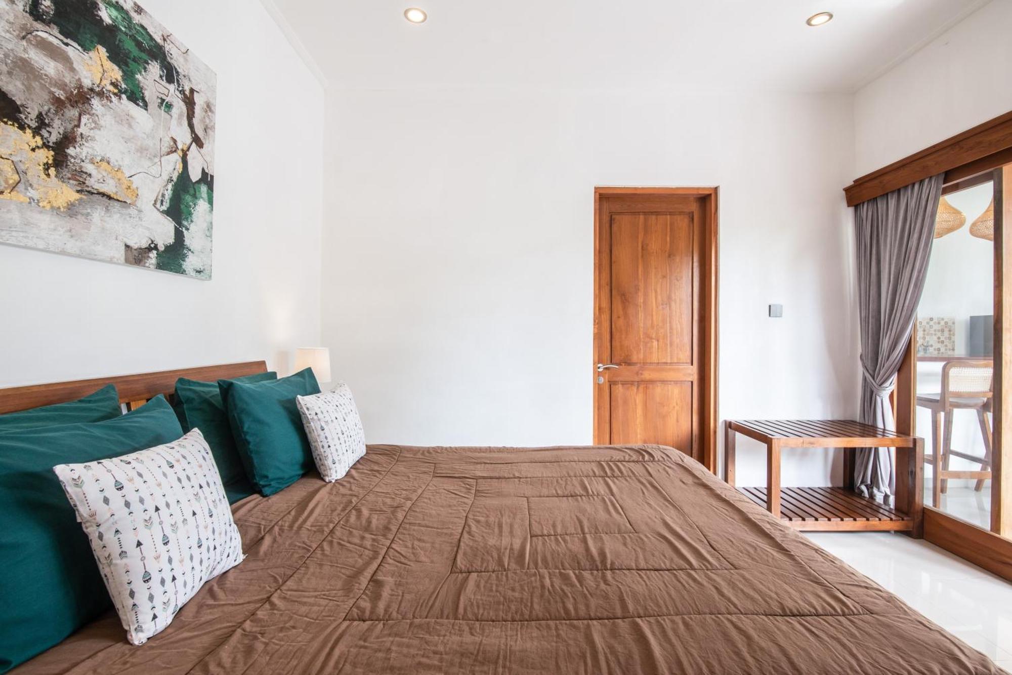 Adorable 1Br Villas In The Herat Of Seminyak Kültér fotó