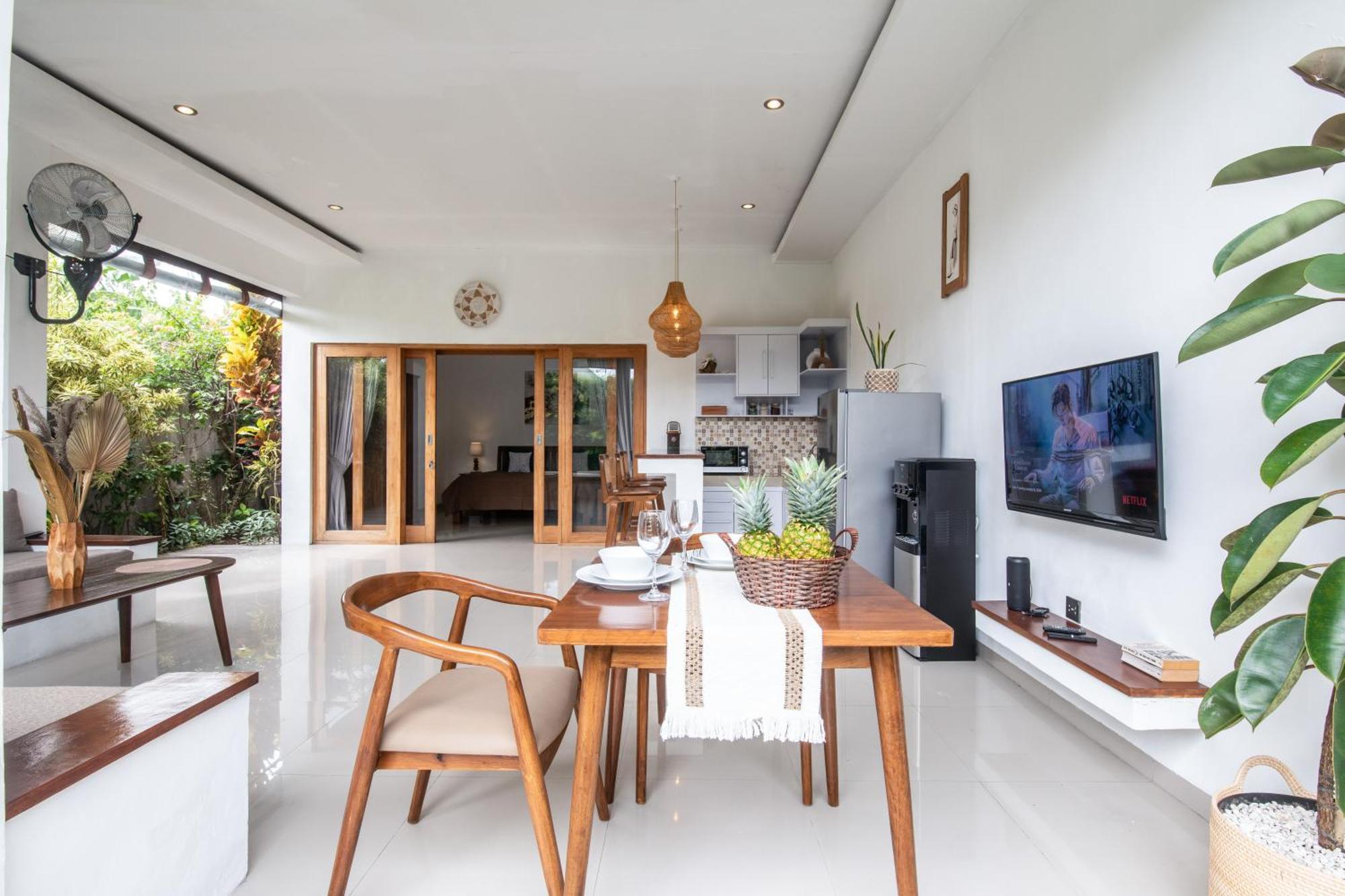 Adorable 1Br Villas In The Herat Of Seminyak Kültér fotó